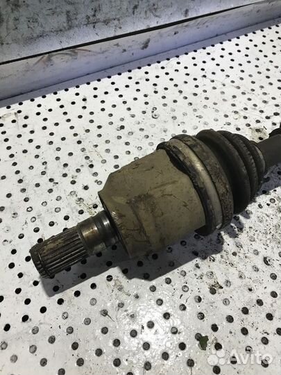 Привод передний левый Kia Soul