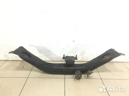 Балка передняя поперечная