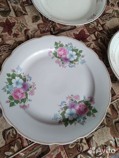 Фаянсовая посуда