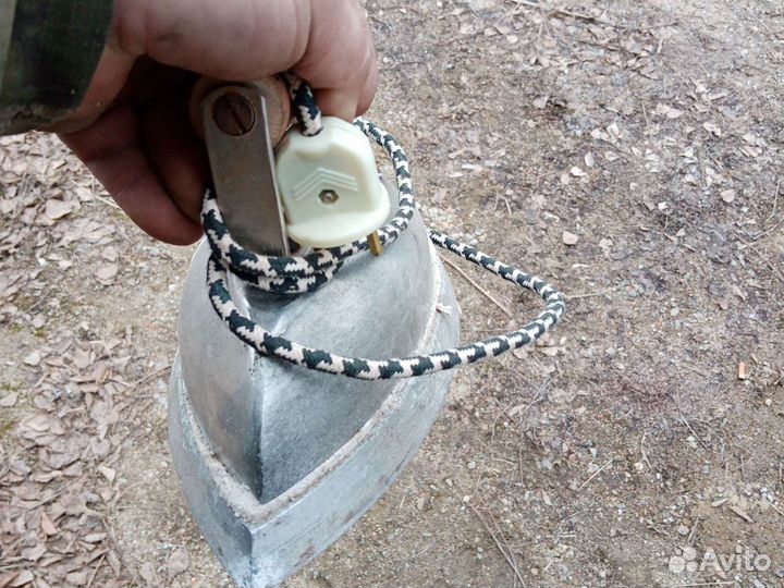 Электро утюг