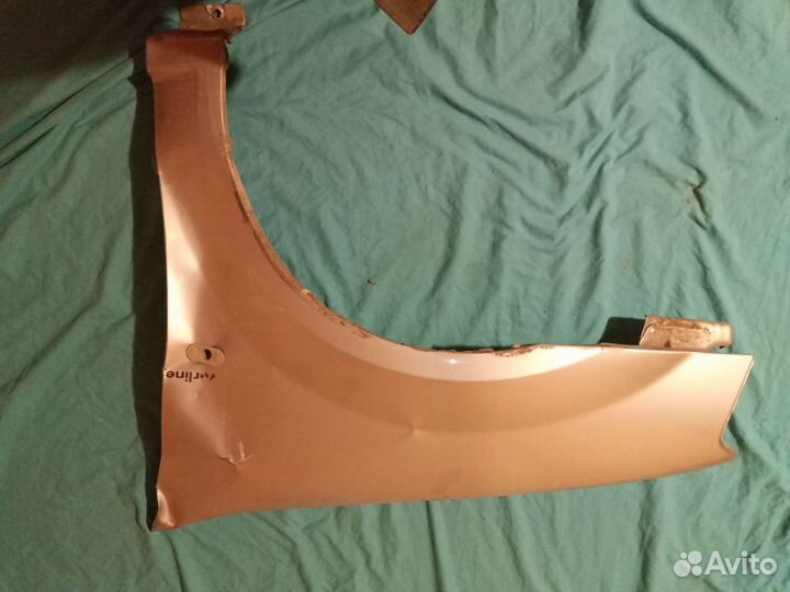 Рено Логан левая передняя дверь и крыло