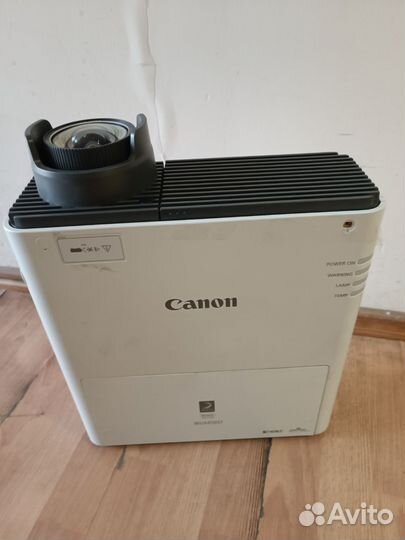 Проектор Canon WUX450ST