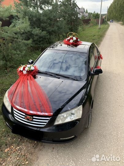Свадебные украшения на машину
