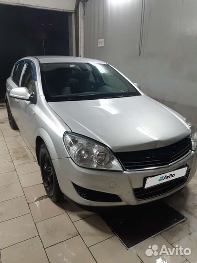 Opel Astra 1.6 AMT, 2011, 227 000 км