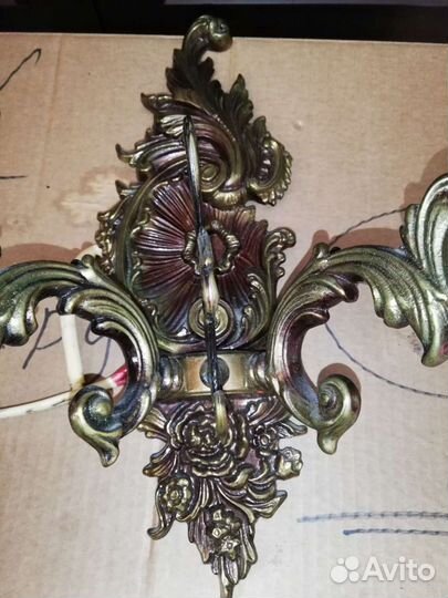 Настенный светильник бра