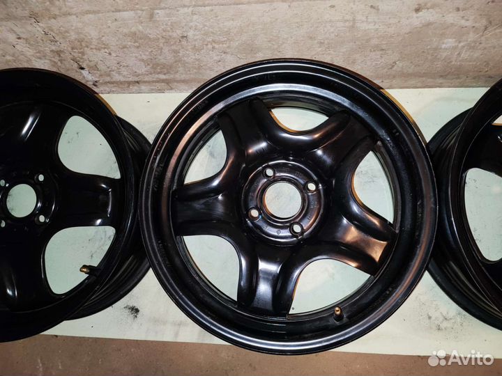 Диски штампованные Renault R16 оригинал 403002053R