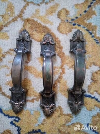 Ручки мебельные и дверные разные