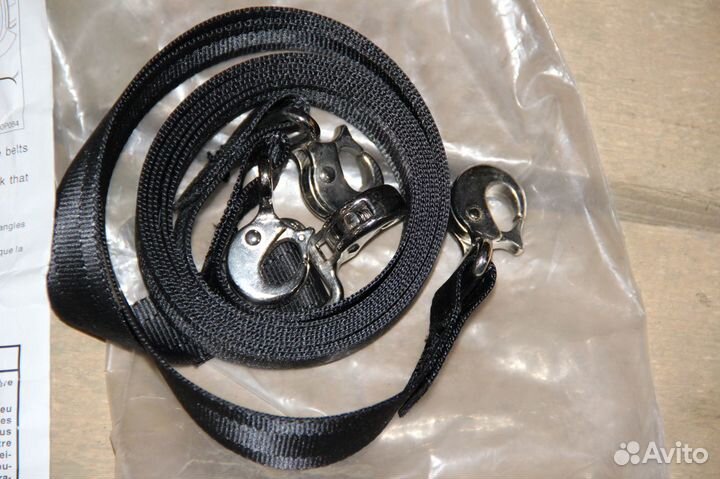 Ремни для удерживания колеса в багажнике