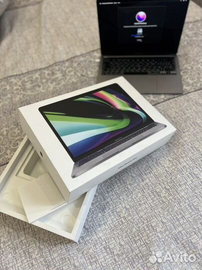 Apple MacBook Pro A2338, 13.3 16гб 256гб