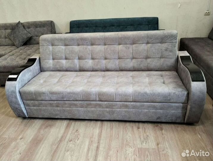 Раскладной диван в наличии
