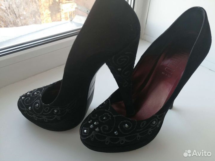 Туфли Loriblu 37