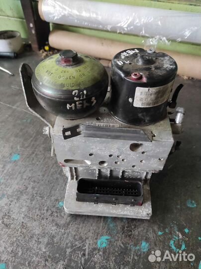 Блок ABS Mercedes 211 / Mercedes 219