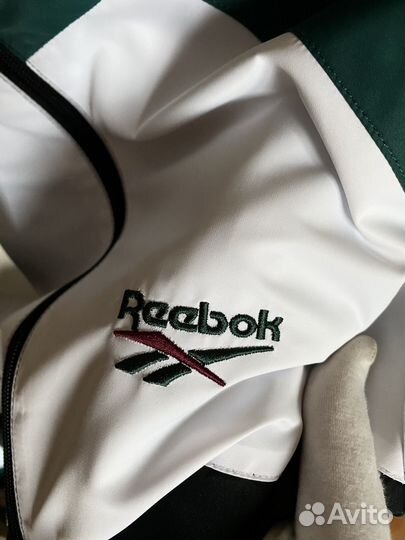 Спортивный костюм Reebok (живые фото)