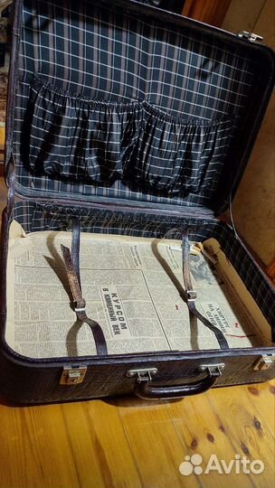 Чемодан ретро винтаж
