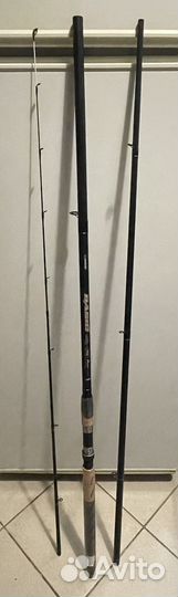 Спининги и удочки, колышки