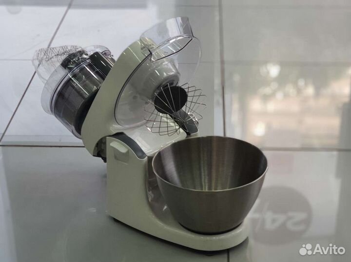 Кухонный комбайн Kenwood Multi One KHH30