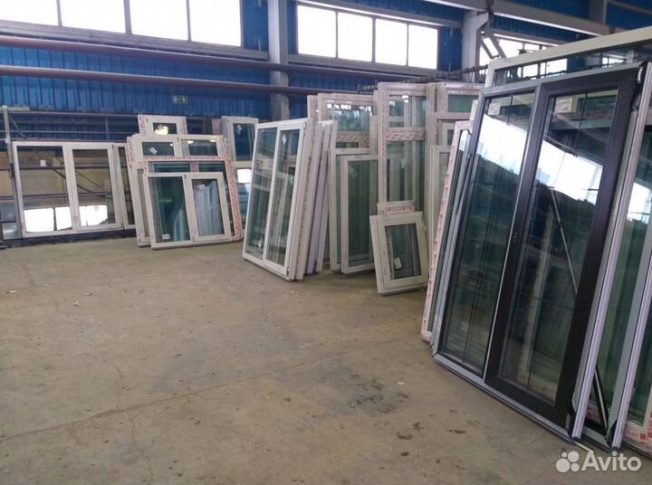 Пластиковое окно, три створки