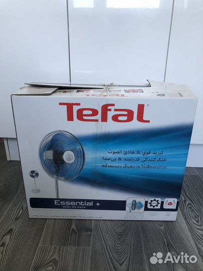 Напольный вентилятор Tefal Essential+ VF4410F0