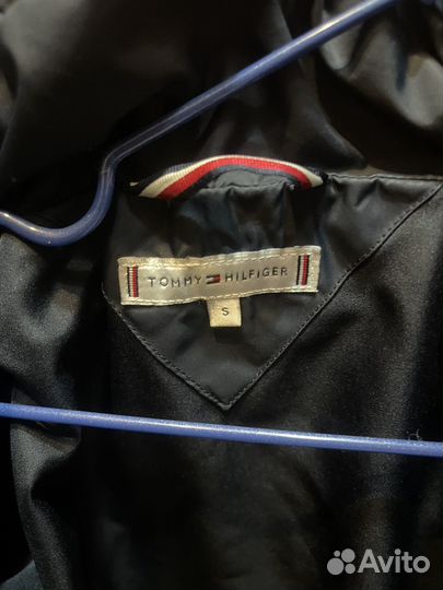 Tommy hilfiger куртка s