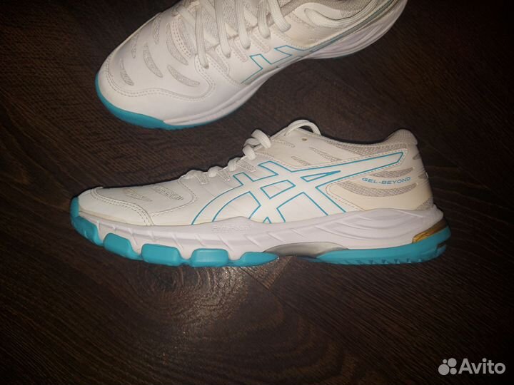 Кроссовки женские asics gel beyond (w) 25см
