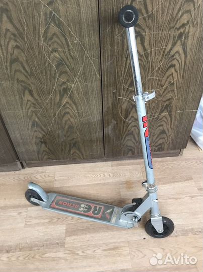 Самокат детский двухколесный бу
