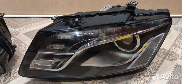 Фары Audi Q5 оригинал. дорест