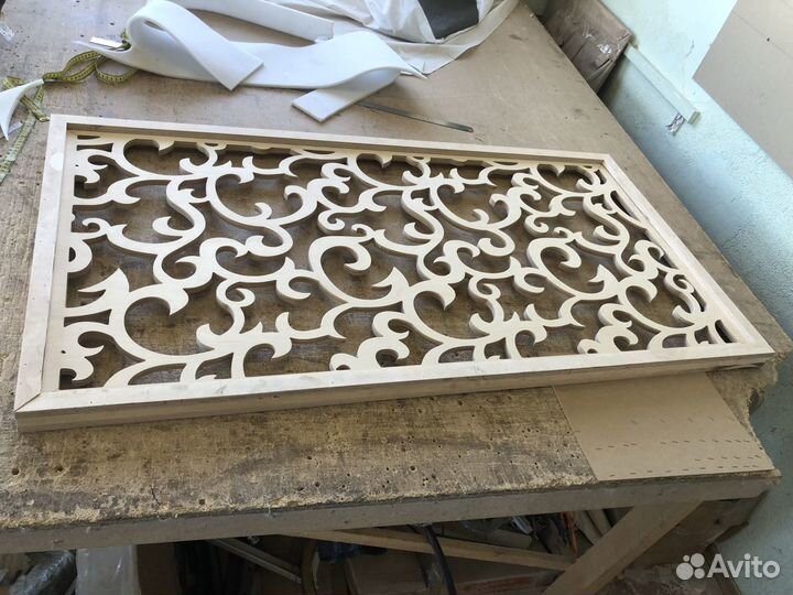 Декоративный экран на батарею IM5-2