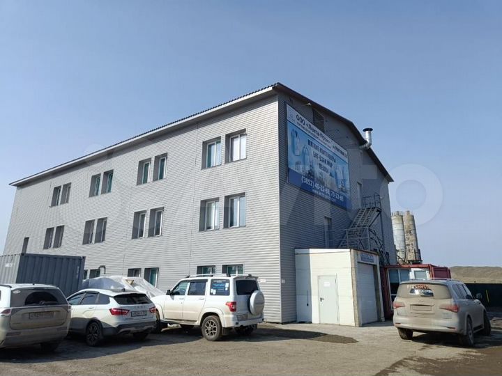 Отдельностоящее здание, 1380 кв.м