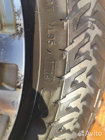 Nokian hakkapeliitta 8 BMW X5 255/55 R18