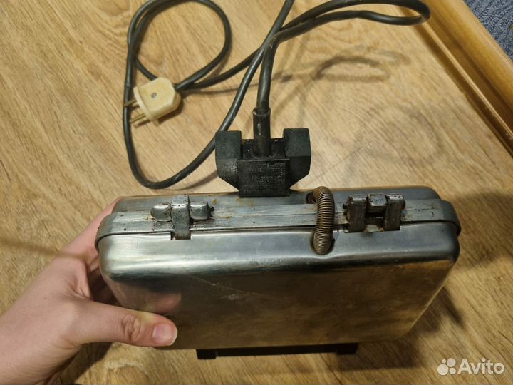 Вафельница СССР электрическая