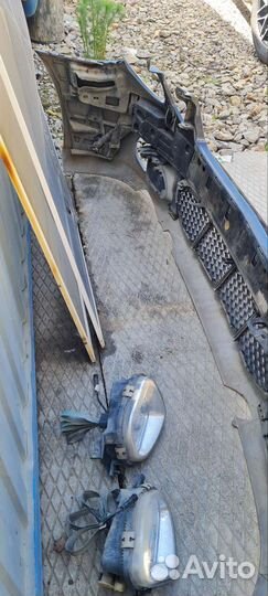 Запчасти на mercedes 211