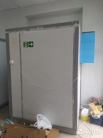 Продается холодильник без агрегата.166*166