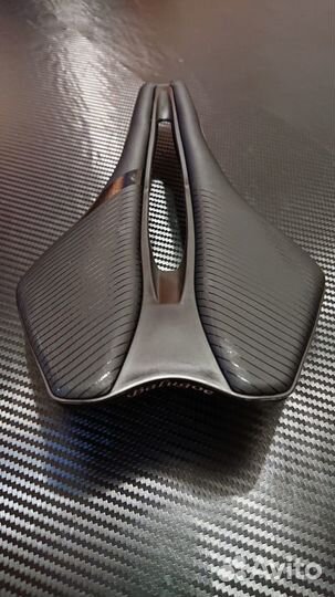 Велосипедное седло Tossek pro143