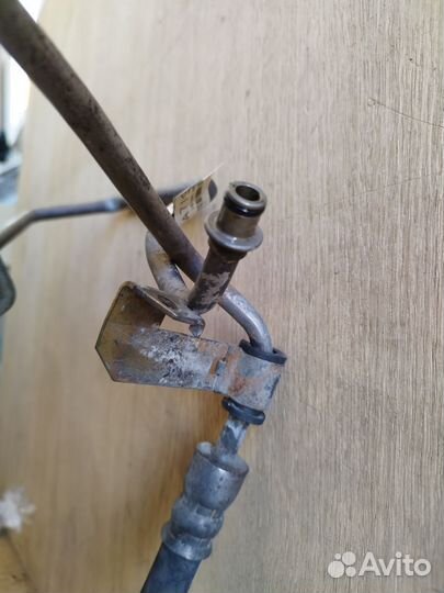 Трубка гур Форд Мондео 3 Универсал