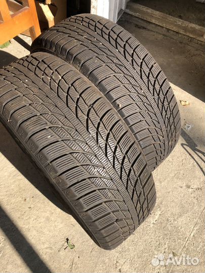 Kumho WinterCraft Ice Wi51 215/55 R17