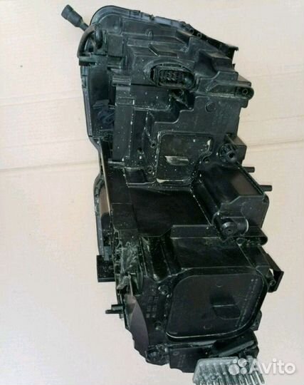 Фара Volkswagen Tiguan 2 full led 5NB 941 082 A