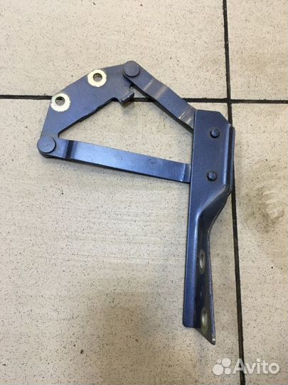 Петля капота левая Iran Khodro Samand 2006