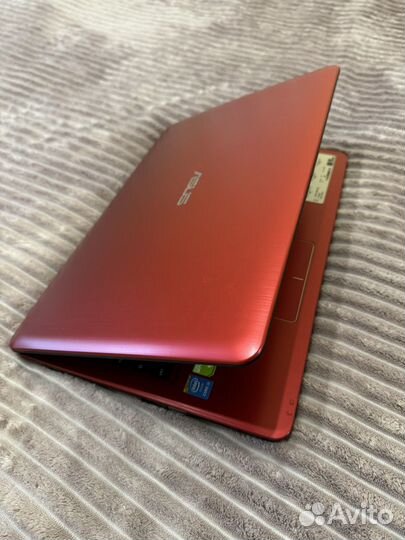 Ноутбук asus