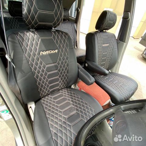Чехлы Toyota Nadia (комбо)