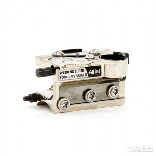 Станок для обработки наклейки