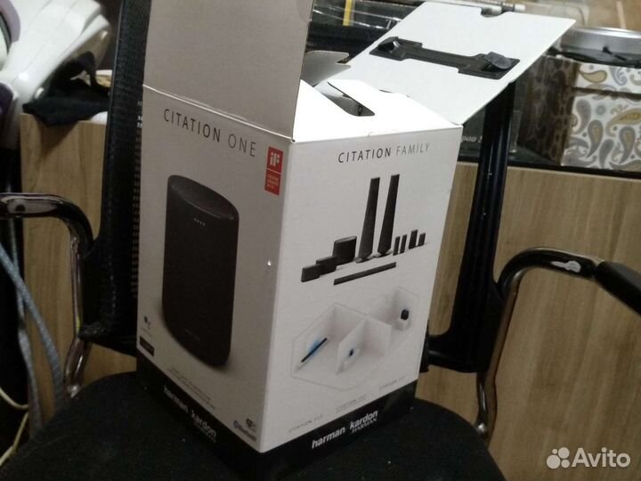Умная колонка Harman kardon one black google