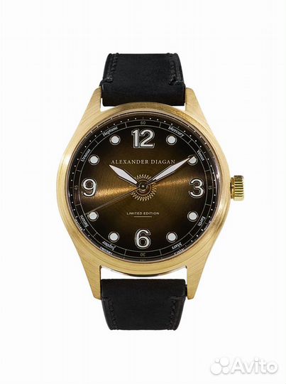 Латунно-коричневые мужские наручные часы кварцевые