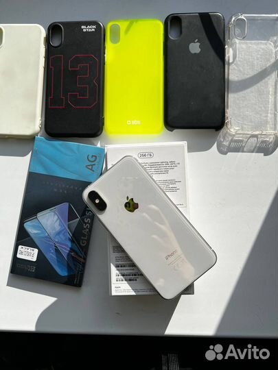 iPhone Xs, 256 ГБ