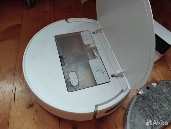 Робот-пылесос Xiaomi Mi Robot Vacuum-Mop, белый