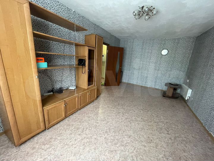 1-к. квартира, 40 м², 3/3 эт.