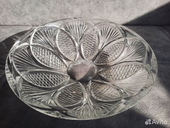 Вазы для фруктов, салатницы, конфетницы