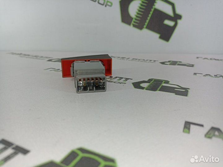 Кнопка аварийной сигнализации Chevrolet Spark 3