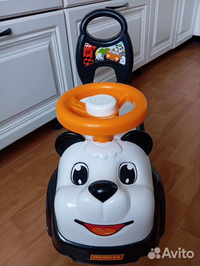 Каталка детская с рулем спинкой машина толокар