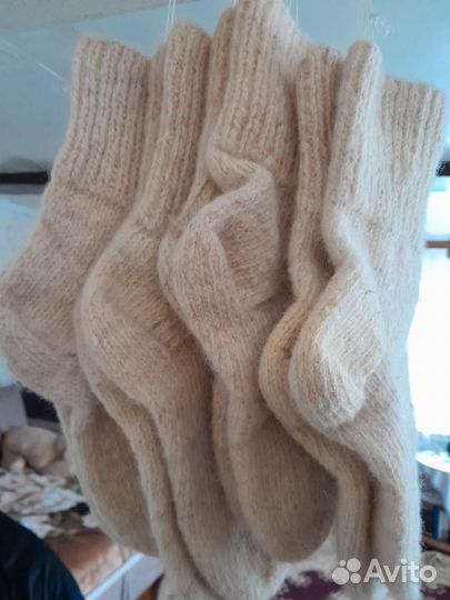 Носки из овечьей шерсти ручной работы