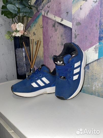 Кроссовки adidas 25